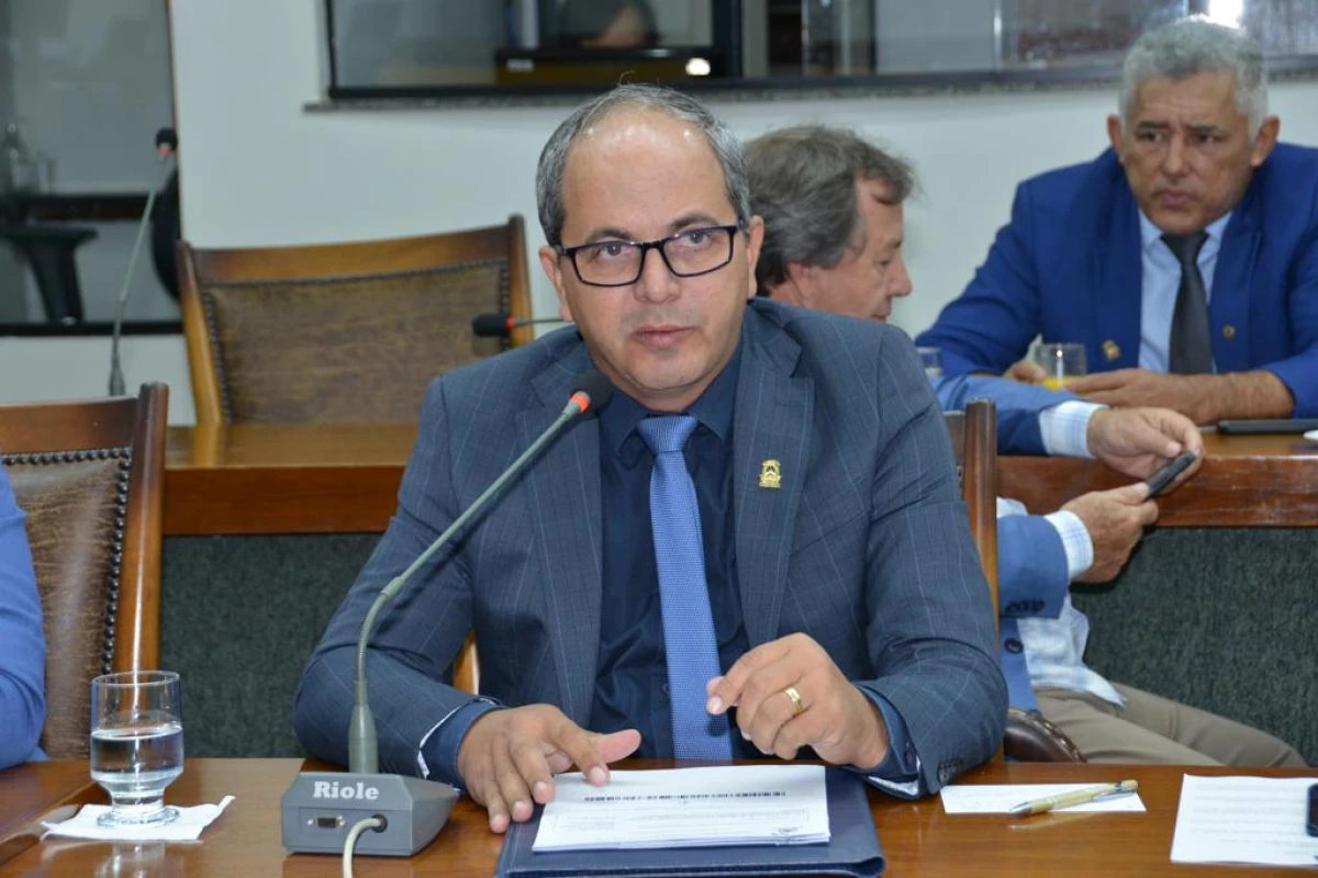 Wiston Gomes requer implantação de unidades do Itertins em Araguatins, Gurupi e Dianópolis