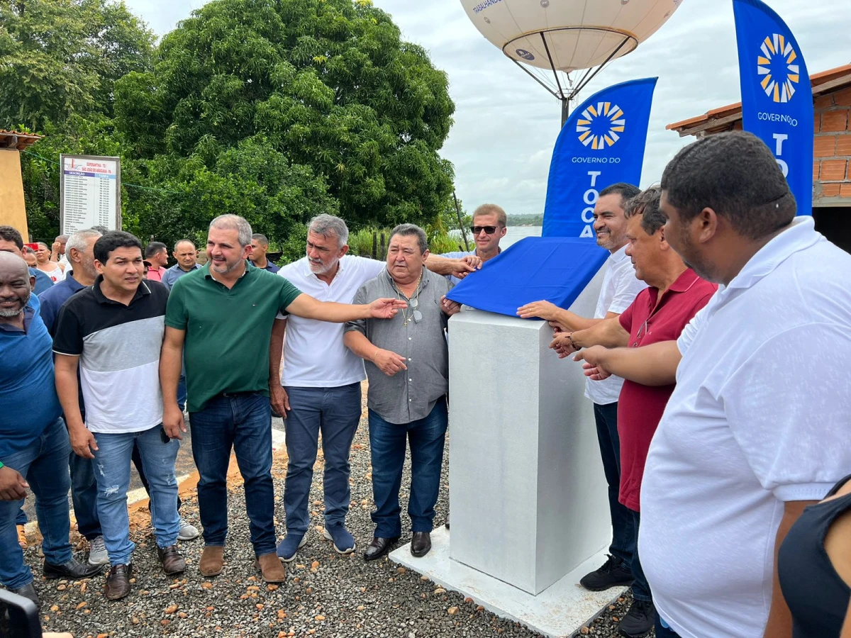 Wiston Gomes reforça pedido da TO-010 e Avenida Araguaia, Governador garante início para este ano