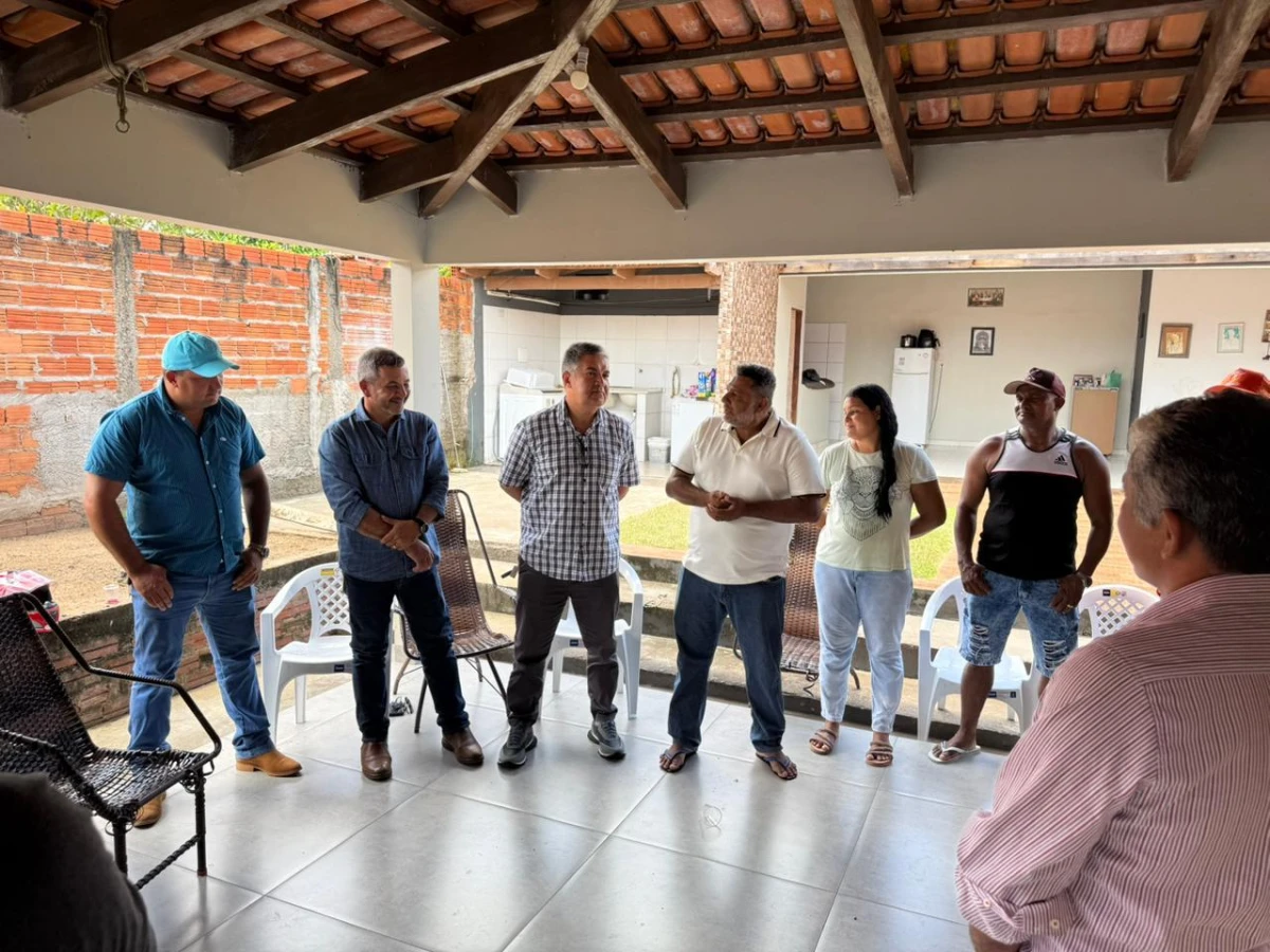 Em Piraquê, Wiston Gomes recebe apoio de lideranças políticas e das tropeadas