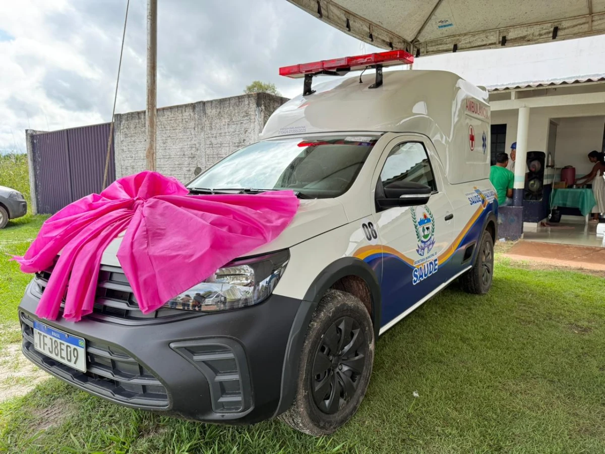 Ambulância é entregue por Wiston Gomes ao PA Sudam em Pau D’Arco para ampliar assistência médica