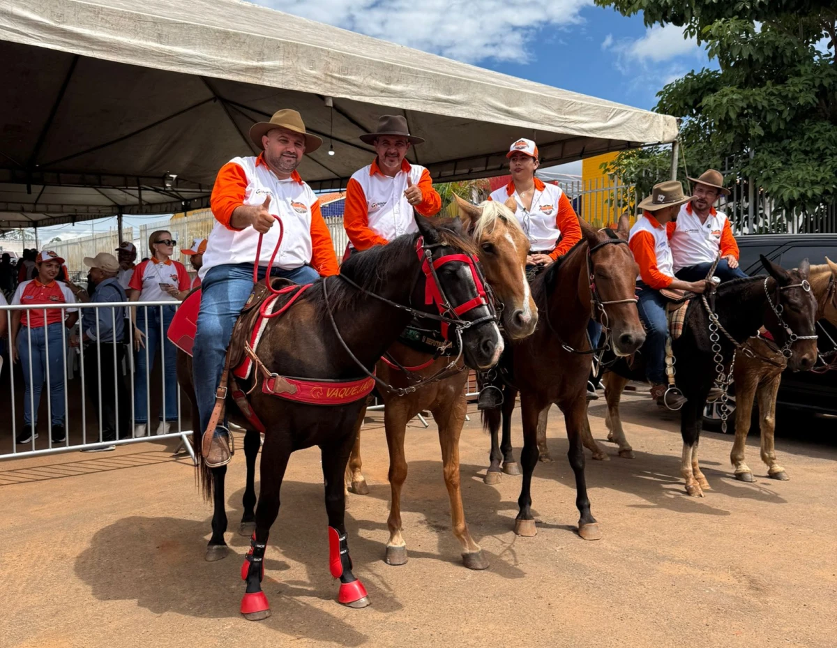 Wiston Gomes participa da 11ª Cavalgada do Trabalhador em Maurilândia e reforça apoio às tradições da região